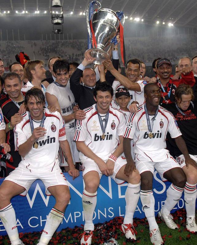 Paolo Maldini congratulates Kakha Kaladze on victory in Mayoral elections geotv.ge